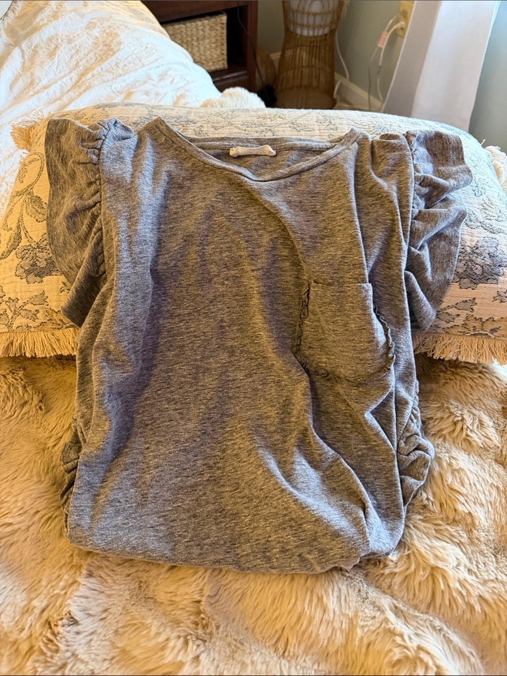 Storia Gray Ruffle Sleeve Women’s Top